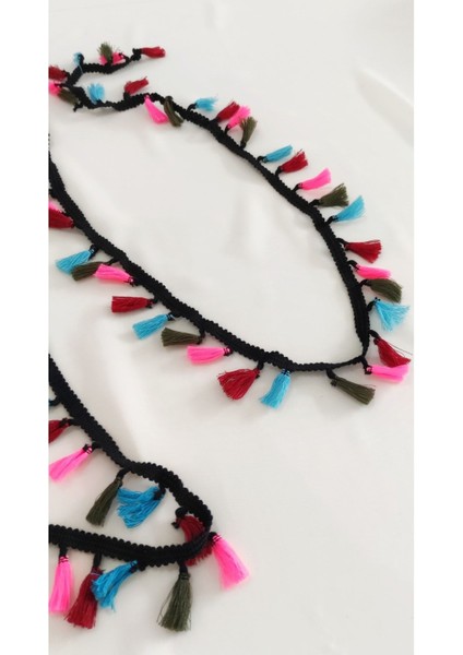 Siyah Kenar Renkli Püskül Saçak Şerit modelleri