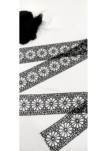 Siyah Ara Özel Çiçek Desenli Güpür Dantel fırsatları
