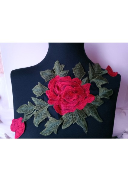 Kırmızı Gül Işlemeli Çiçek Aplik fiyatları
