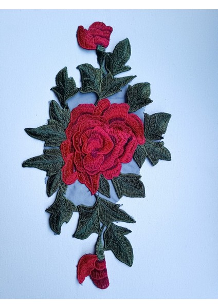 Kırmızı Gül Işlemeli Çiçek Aplik modelleri