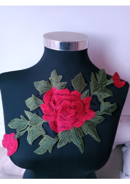 Kırmızı Gül Işlemeli Çiçek Aplik fırsatları
