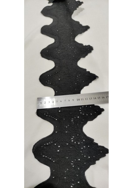 Su Yolu Zikzak Desen Siyah Güpür modelleri