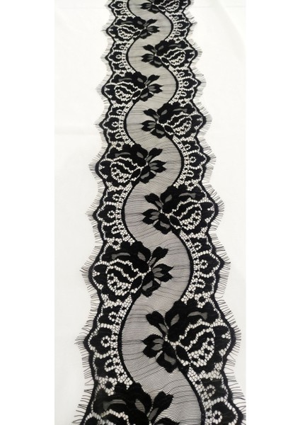 Siyah Sakallı Dantel Ara Gül Desen ( 3 mt )