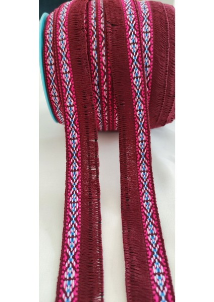 Etnik Şeritli Bordo Renk Püskül fırsatları