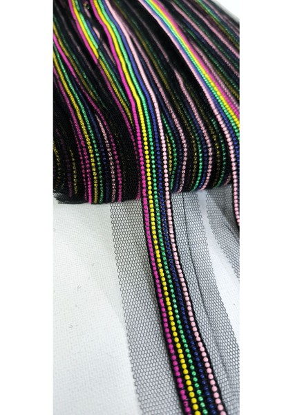 Siyah File Üzerine Rengarenk Boncuk Işlemeli Şerit