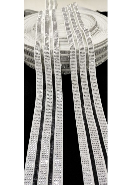 Özel Beyaz Tüllü Full Taşlı Lastik Şerit