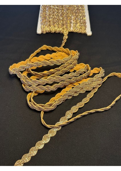 Ikili Saç Örgü Taş Işlemeli Kahverengi Süet Şerit