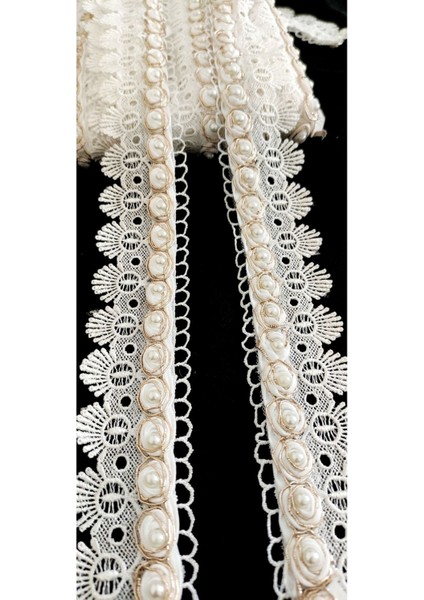 Beyaz Bronz Çiçek Motifli Incili Güpür Şerit modelleri