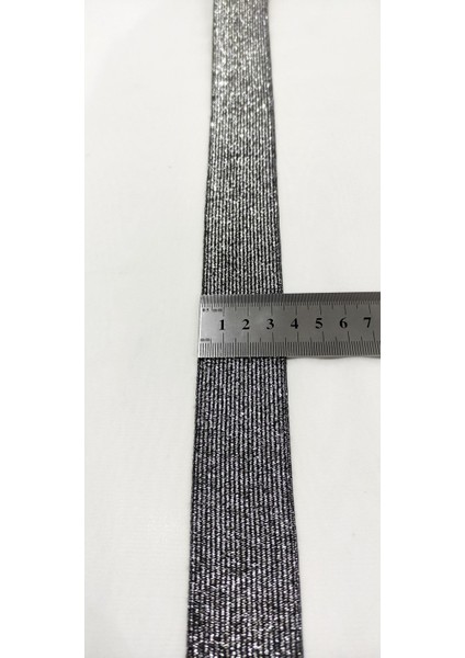 Siyah Gümüş Simli Lastik Şerit fırsatları