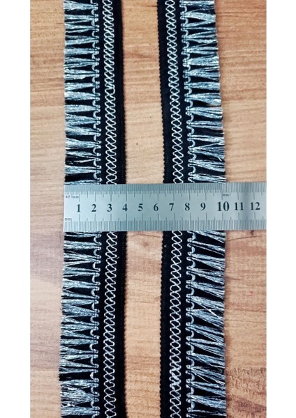 Siyah Gümüş Kenar Püskül Saçak