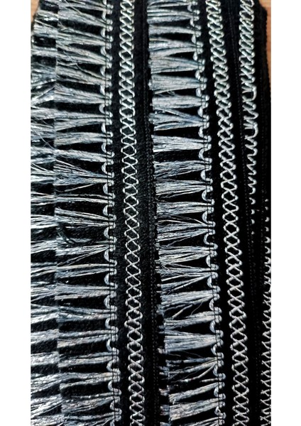 Siyah Gümüş Kenar Püskül Saçak