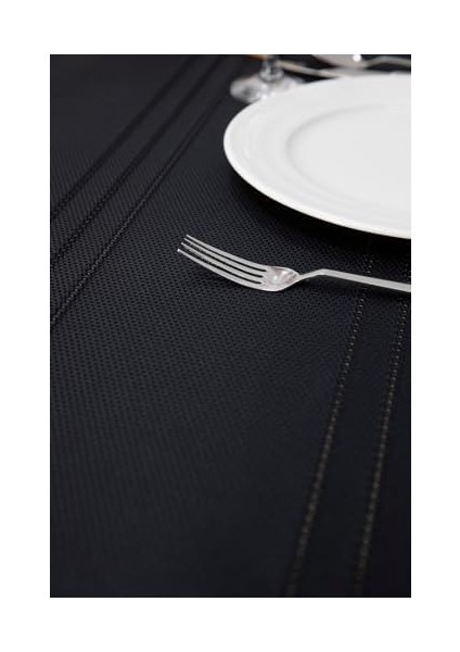 Leke Tutmaz Masa Örtüsü 160X220 - Siyah modelleri