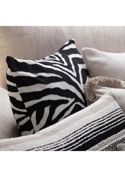 Concept Alba Posh Kırlent Siyah 50 x 50 cm fiyatları