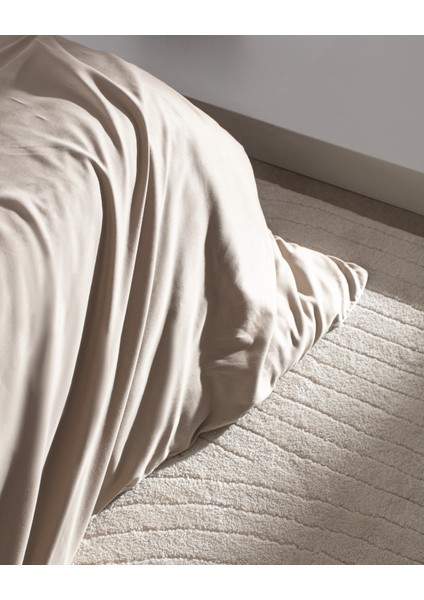 Verne Çift Kişilik %100 Pamuk Biyeli Baskılı Saten Nevresim Takımı - Bej/Beyaz