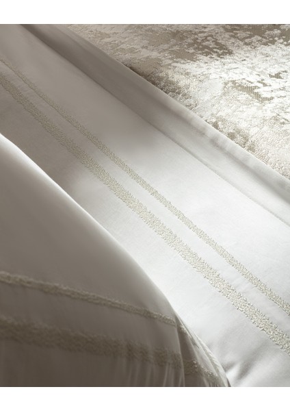 Giverny Çift Kişilik 8 Parça Çeyiz Seti - Bej