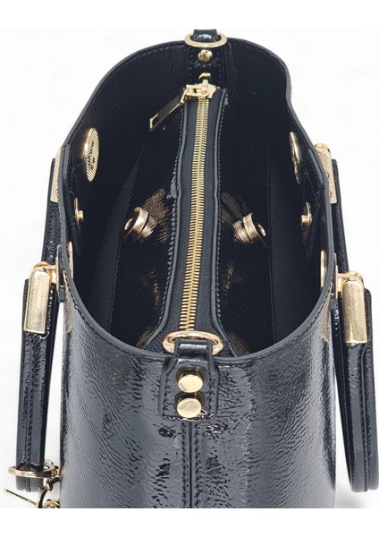 Siyah Kırışık Rugan Charm'lı Klasik Kadın El ve Uzun Askılı Omuz Çantası