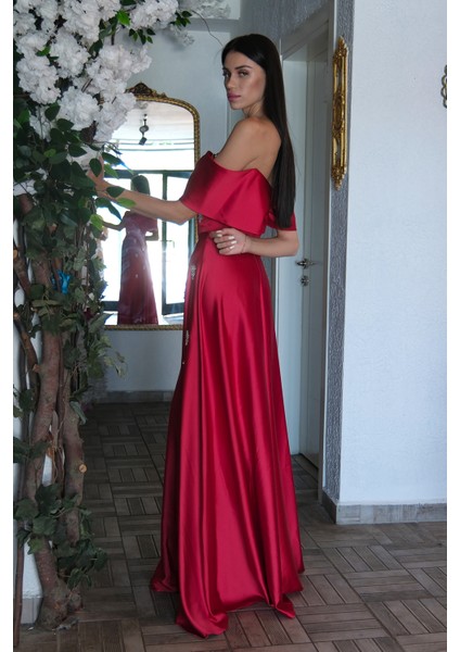 Kırmızı Fiyonk Yaka Taş Detaylı Abiye 9705541.08 modelleri