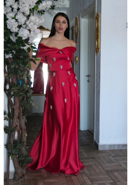 Kırmızı Fiyonk Yaka Taş Detaylı Abiye 9705541.08 fırsatları