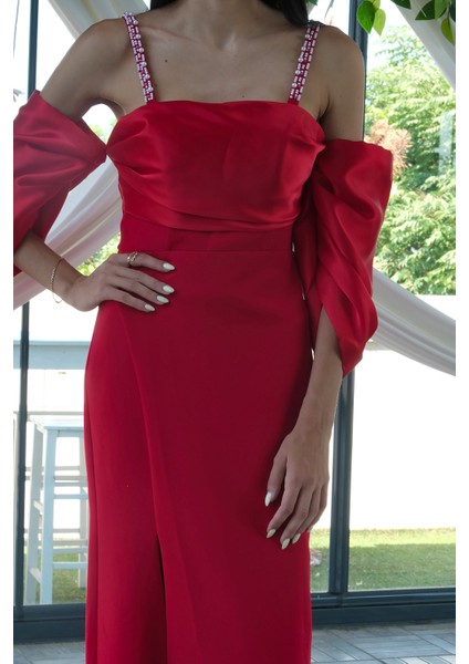 Kırmızı Kolları Şifon Yırtmaçlı Abiye 9705139.08