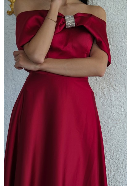 Kırmızı Ön Göğüs Taş Detaylı Abiye 0801035.08