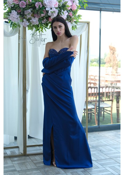 Saks Taş Detaylı Drapeli Straplez Saten Abiye 9705556.26