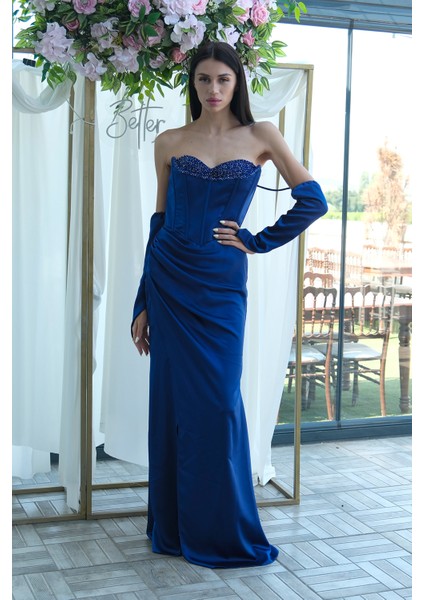 Saks Taş Detaylı Drapeli Straplez Saten Abiye 9705556.26 fırsatları