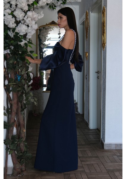 Lacivert Kolları Şifon Yırtmaçlı Abiye 9705139.02 fırsatları