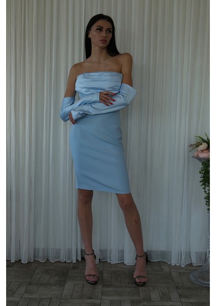 Bebe Mavi Drapeli Düğme Detaylı Mini Boy Abiye 9705537.449 fırsatları