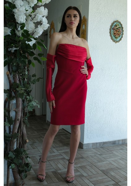 Kırmızı Drapeli Düğme Detaylı Mini Boy Abiye 9705537.08 modelleri