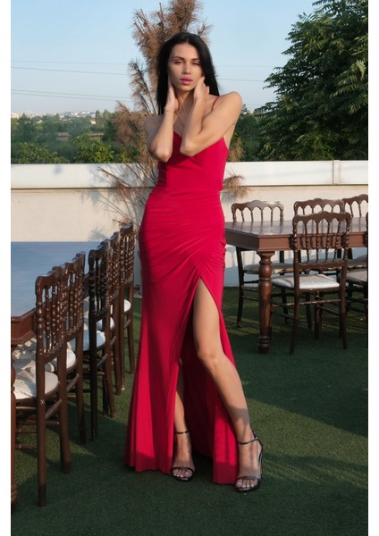 Kırmızı Askılı Yırtmaç Detaylı Drapeli Abiye 9705289.08
