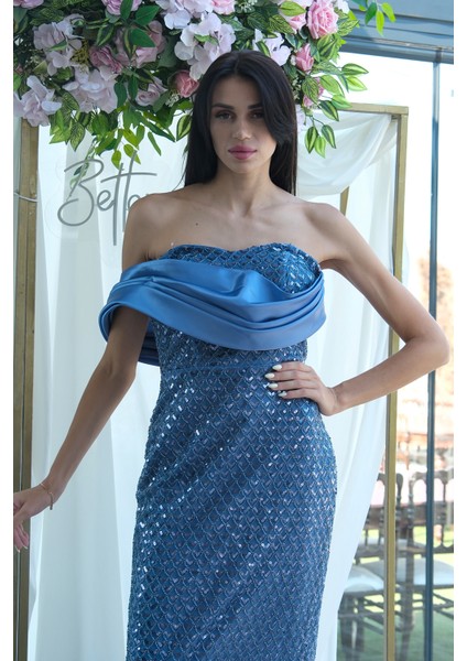 Indigo Drape Yaka Detaylı Payet Işlemeli Uzun Kuşaklı Abiye 9705470.98
