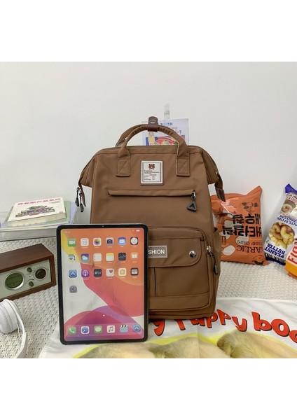 Basit ve Hafif Büyük Kapasiteli Öğrenci Okul Çantası (Yurt Dışından) modelleri