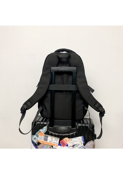 Spor Tarzı Ortaokul Lise Öğrencisi Okul Çantası (Yurt Dışından) fırsatları