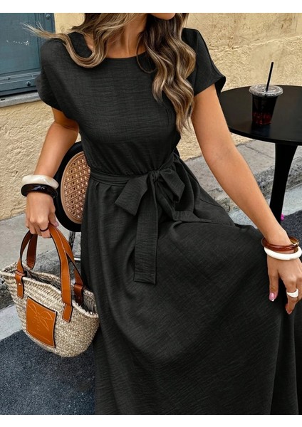 Kadın Kısa Kollu Kayık Yaka Beli Kuşaklı Aerobin Elbise