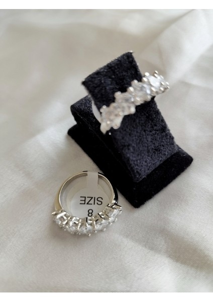 Ladybirdbujiteri Orta Zirkon Taşlı Çelik Beştaş Yüzük fiyatları