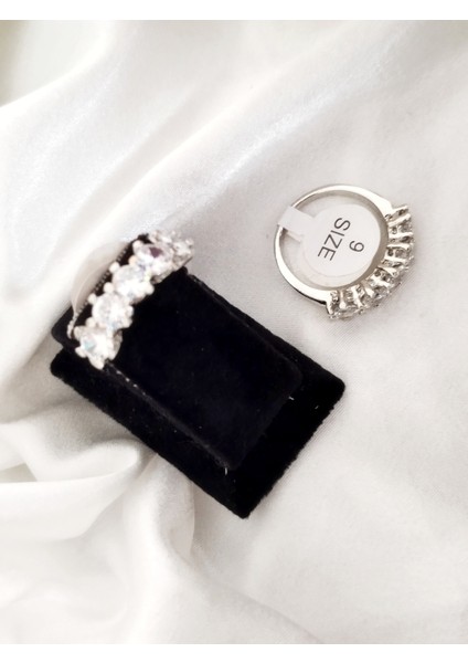 Ladybirdbujiteri Orta Zirkon Taşlı Çelik Beştaş Yüzük fırsatları