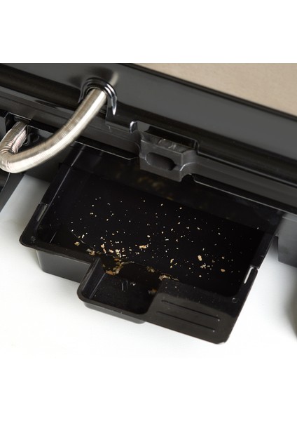 Nova Grill Inox Gövdeli Zaman Ayarlı Izgara ve Tost Makinesi 2000W 6 Dilim Kapasiteli