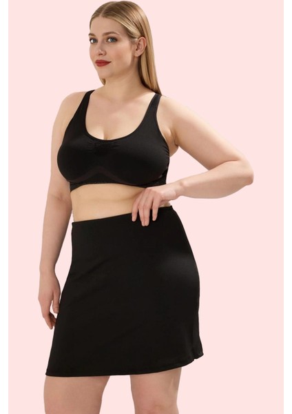 Kadın Regular Boy Şort Etek Örme Kumaş Geniş Paça Spor ve Günlük Kullanım Kaliteli Malzeme