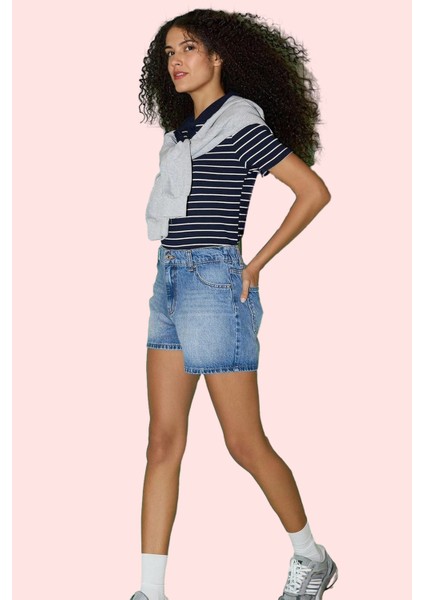 Kadın Yazlık Kısa Boy Denim Şort Pamuk Geniş Paça Günlük Kullanım Yaz Aylarının Vazgeçilmezi