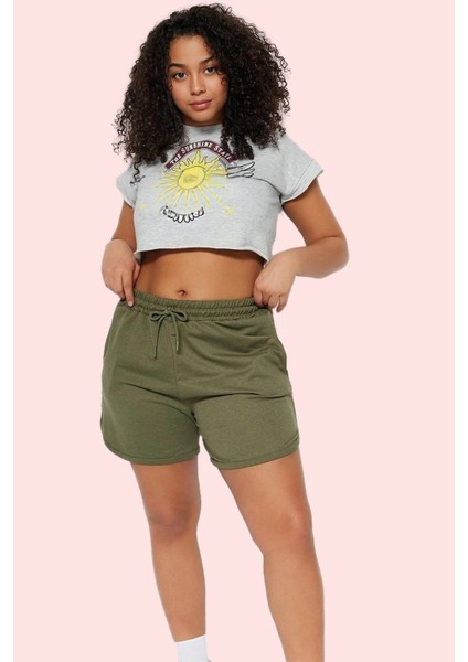 Kadın Büyük Beden Straight Kalıp Şort 2 Iplik Penye Örme Kumaş Günlük Yaz Aylarının Vazgeçilmezi