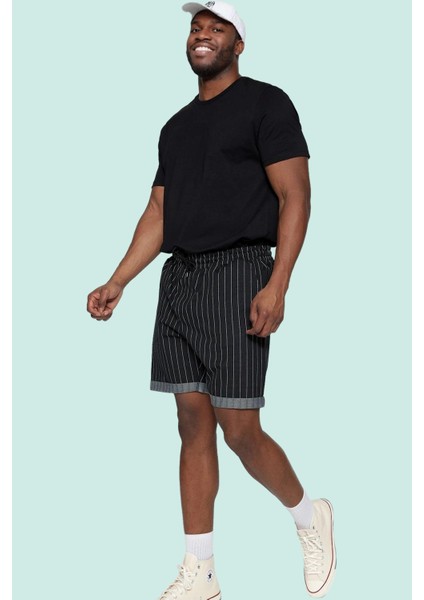 Erkek Spor Şort Çizgili Desen Rahat Boru Paça Yazlık Günlük Kullanım Yaz Aylarının Vazgeçilmezi