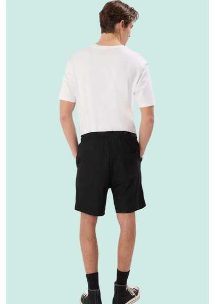 Erkek Günlük Kullanım Için Geniş Paça Örme Şort Rahat ve Şık Tasarım Yaz Aylarının Vazgeçilmezi modelleri