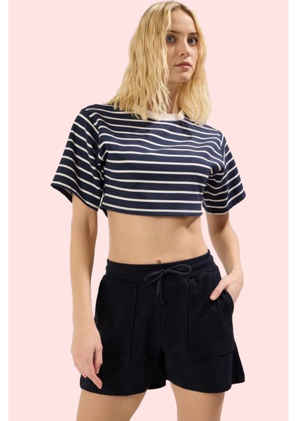 Kadın Örme Şort 2 Iplik Penye Düz Desen Rahat Günlük Hafta Sonu Yaz Aylarının Vazgeçilmezi fiyatları