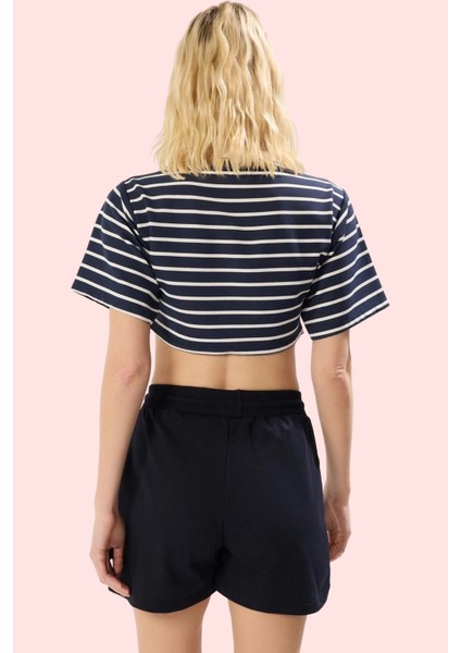 Kadın Örme Şort 2 Iplik Penye Düz Desen Rahat Günlük Hafta Sonu Yaz Aylarının Vazgeçilmezi modelleri