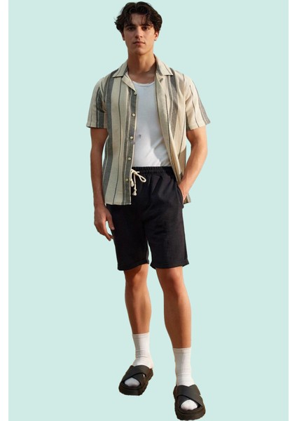 Erkek Yazlık Pamuk Şort Renk Boru Paça Normal Bel Günlük Kullanım Yaz Aylarının Vazgeçilmezi fiyatları