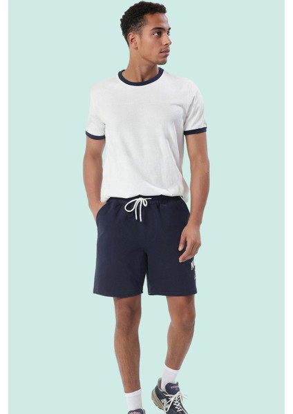 Erkek Manhattan Nakışlı Straight Kesim Örme Şort Rahat Yaz Kombinleri Stilin Buluştuğu Yer