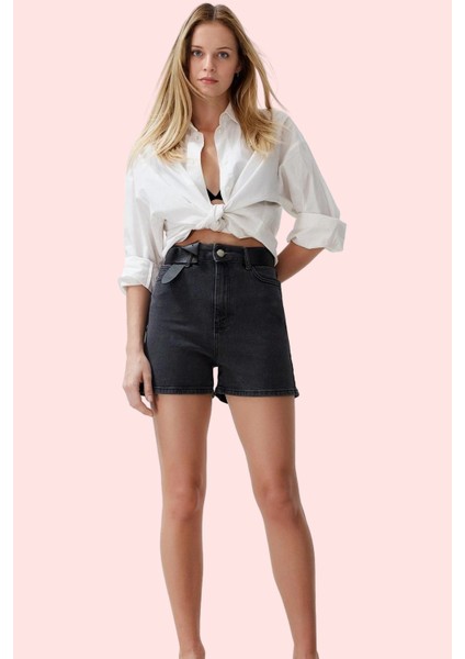 Kadın Cool & Comfort Denim Şort City Kalıp Yüksek Bel Yaz Günlük Hafta Sonu Modern Tasarım fiyatları