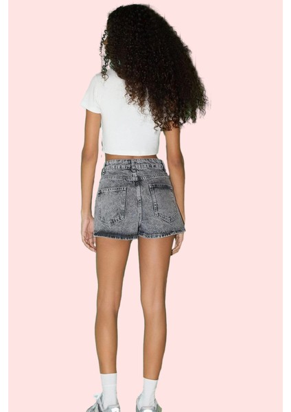 Kadın Pamuk Denim Şort Geniş Paça Yüksek Bel Tasarım Kısa Günlük Kullanım Kaliteli Malzeme modelleri