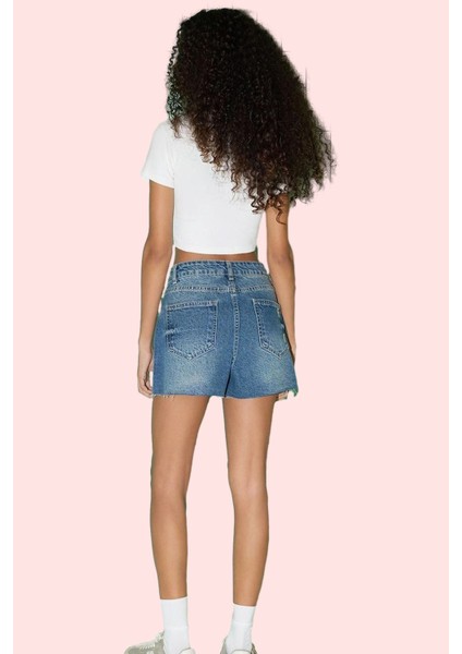 Kadın Kısa Boy Denim Şort Pamuk Normal Bel Fashion Forward Stil Günlük Yaz Aylarının Vazgeçilmezi modelleri