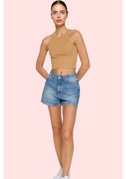Kadın Denim Şort Pamuk Regular Boy Mom Fit Yazlık Rahat Günlük Kullanım Yaz Aylarının Vazgeçilmezi